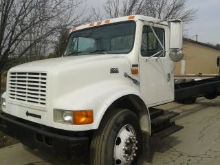 2000 Int 4700,  Allison,  Cab & Chassis,  Good Tires photo