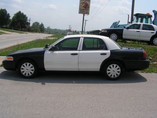 2009 Ford Crown Vic P - 71 Police Interceptor (choice Of 2) photo