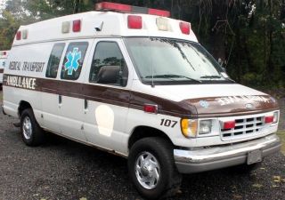 1999 Ford E - 350 Econoline Xl Extended Cargo Van 2 - Door 7.  3l Ambulance photo