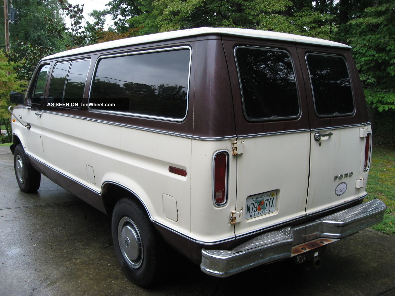 1985 Ford club wagon xlt #2