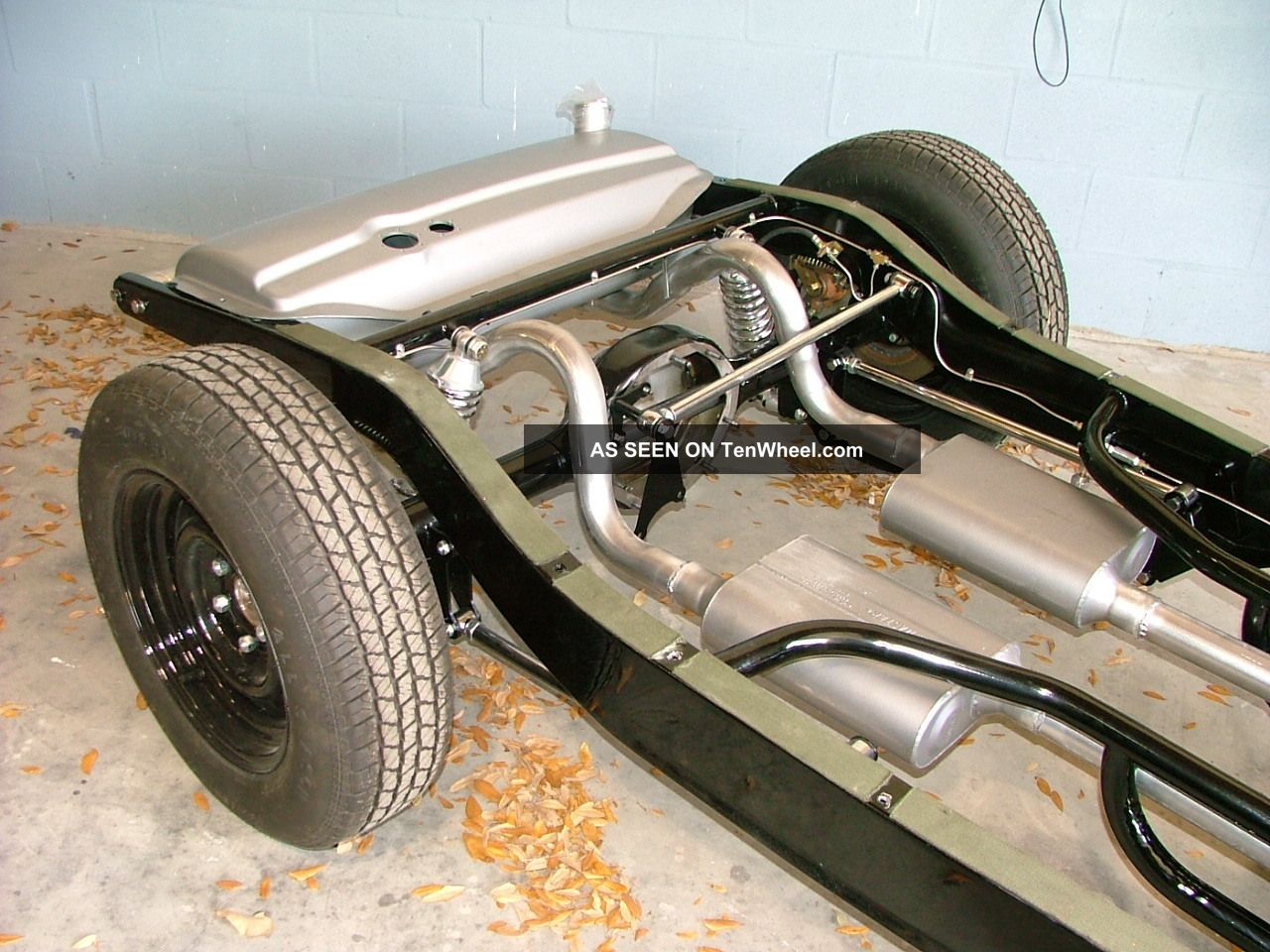 Ford street rods chassis #4