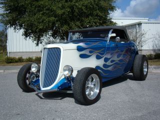 1934 Ford Roadster Street Rod,  350,  700r / 4,  Blue / Flames,  Folding Top,  Show Car photo