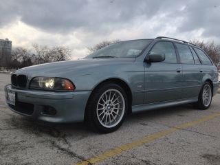 2002 E39 540iat Sport Wagon / Touring With Factory Mtech Package photo