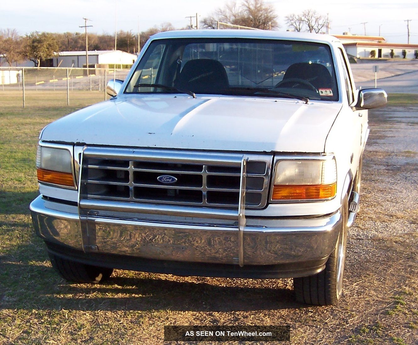 1996 Ford f150 regular cab short bed #2