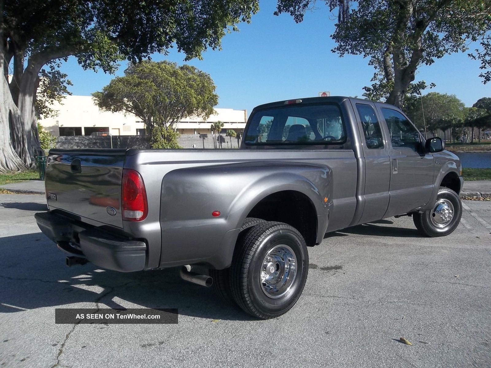 2004 Ford f350 dually #3
