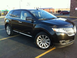 2011 Lincoln Mkx Base Sport Utility 4 - Door 3.  7l photo