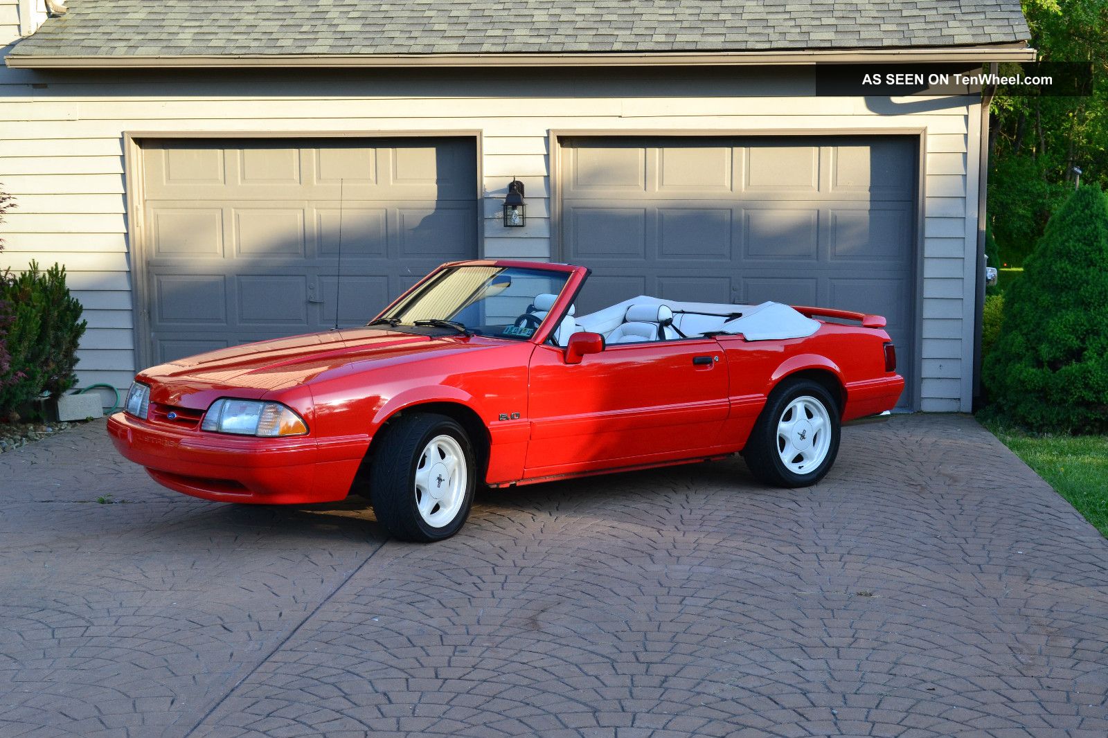 1992 Ford Mustang 
