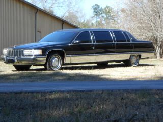 1995 Cadillac Fleetwood Limousine.  Black 50 Inch Stretch Miller Meteor photo
