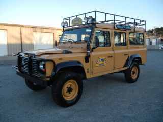 1987 Frame Off Rebuilt Defender 110 Tdi With Galvanized Chassis And 300tdi photo