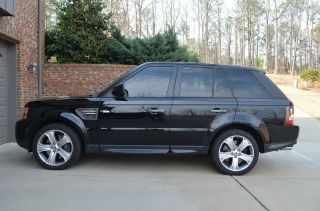 2010 Land Rover Range Rover Sport Supercharged Sport Utility 4 - Door 5.  0l photo