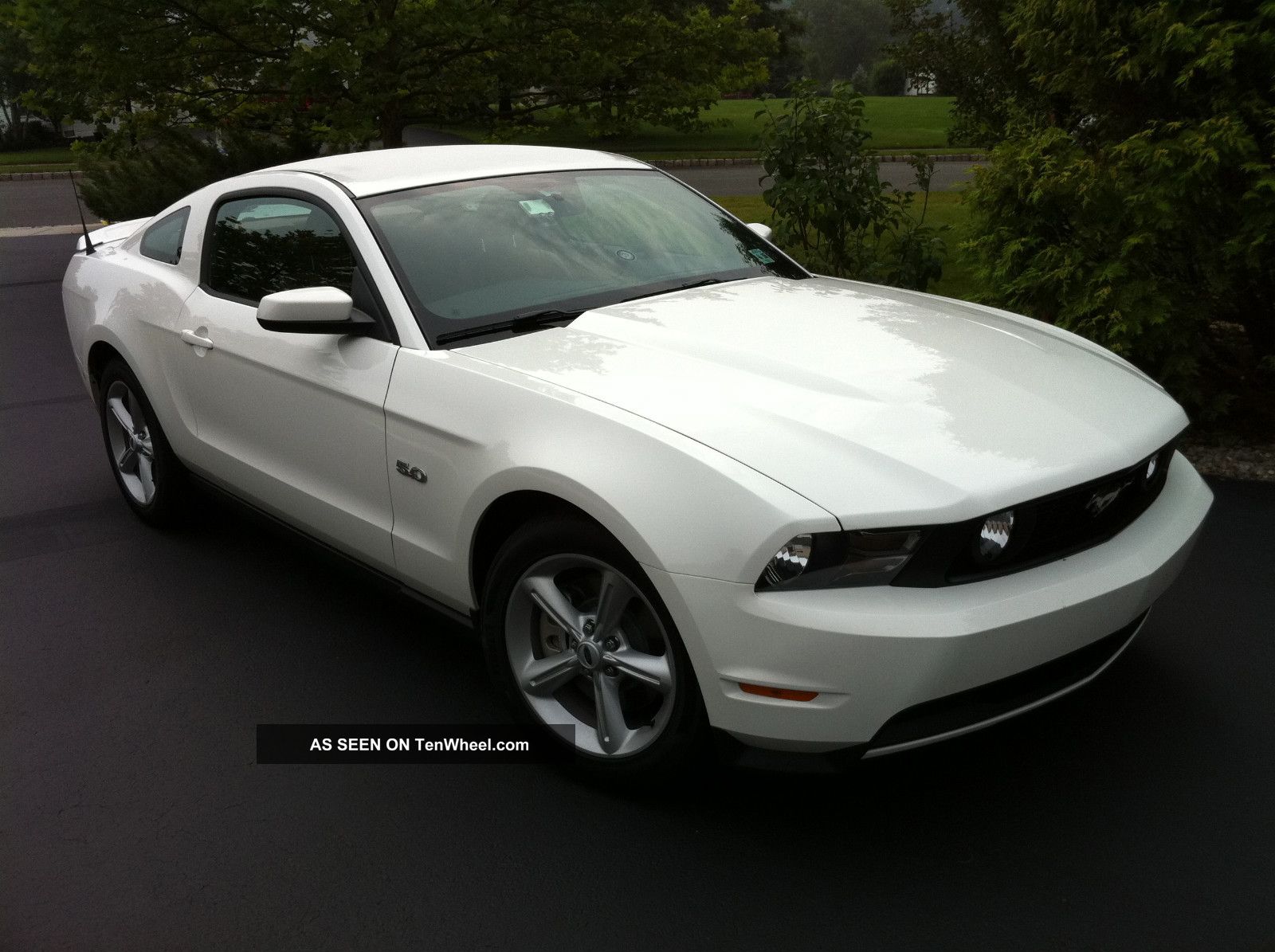 2012 Ford mustang gt premium horsepower #2