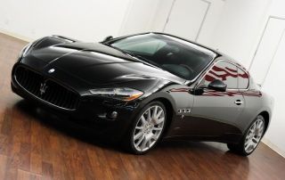 2011 Maserati Granturismo Base Coupe 2 - Door 4.  2l / Beverlyhills / Ca / Car photo