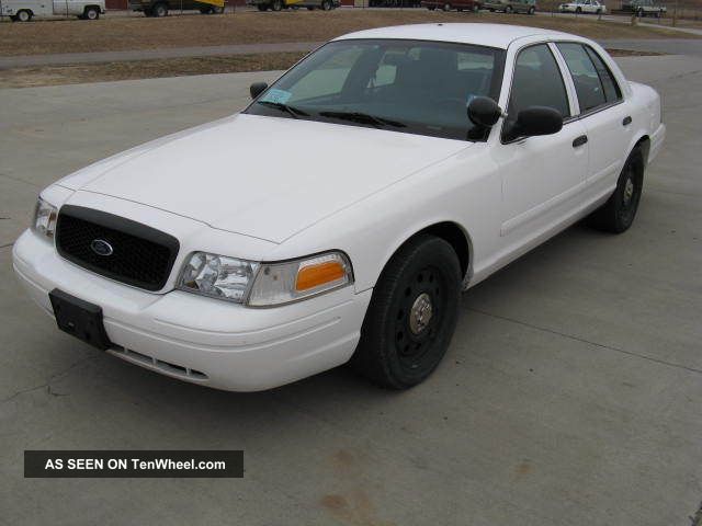 Ford crown victoria p71 police package