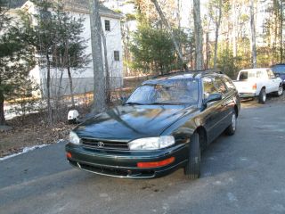 1994 Toyota Camry Le Wagon 4 - Door 2.  2l -,  Runs And Drives Great. photo
