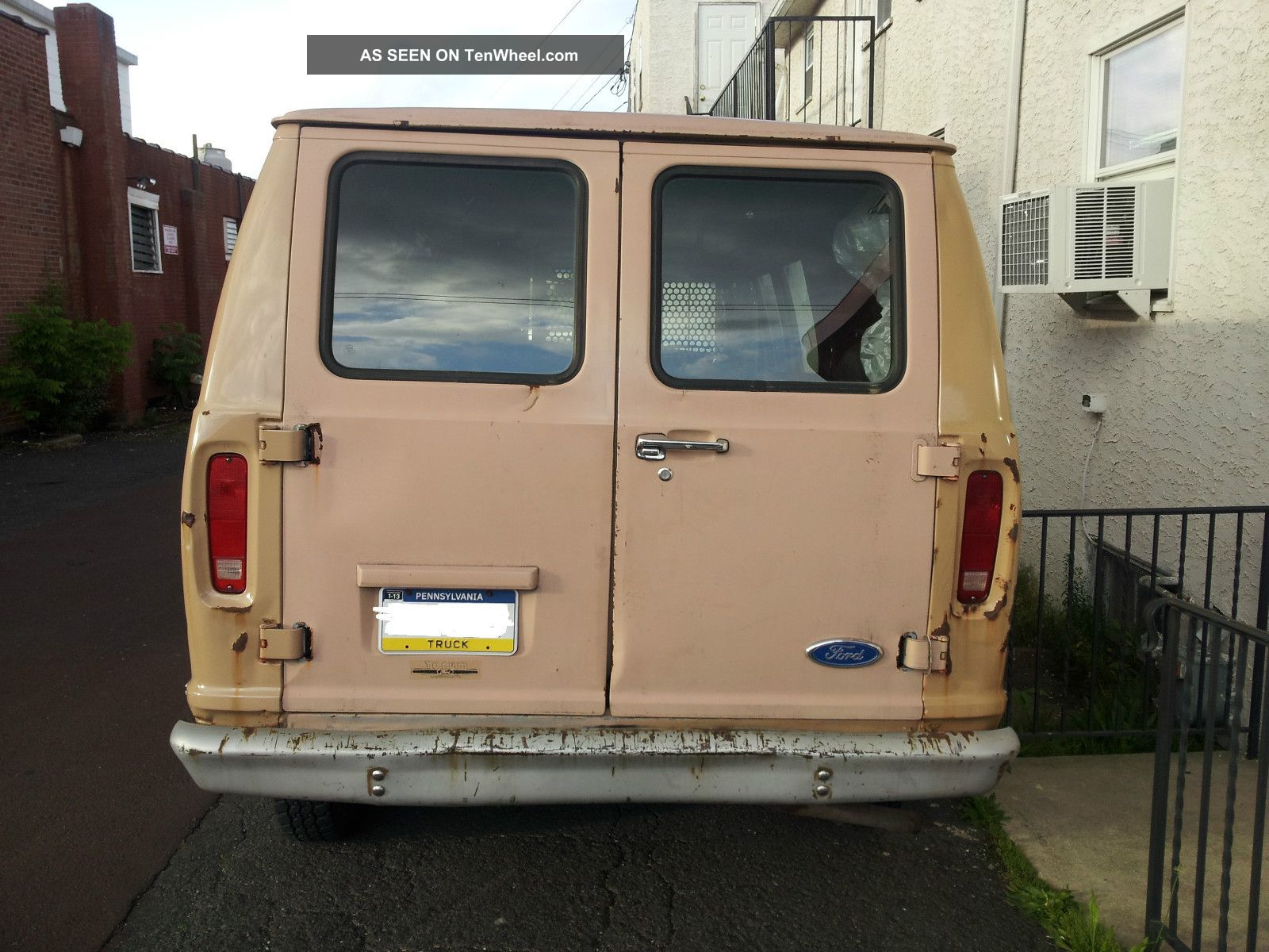 1989 Ford e250 cargo van #10