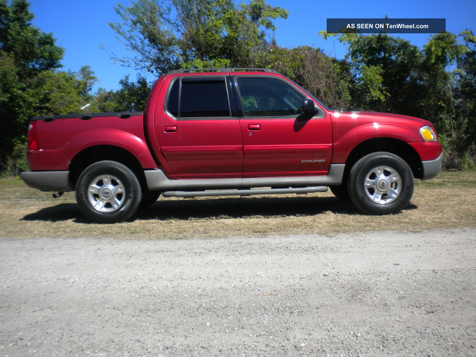 Picture of a 2001 ford explorer sport trac #2