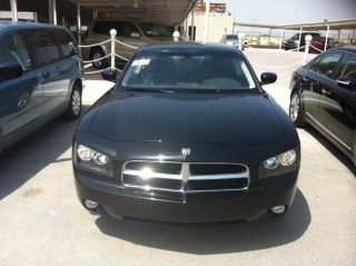 Dodge Charger 2010 photo