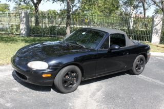 1999 Mazda Miata Mx - 5 Automatic.  Black.  Female Owned photo