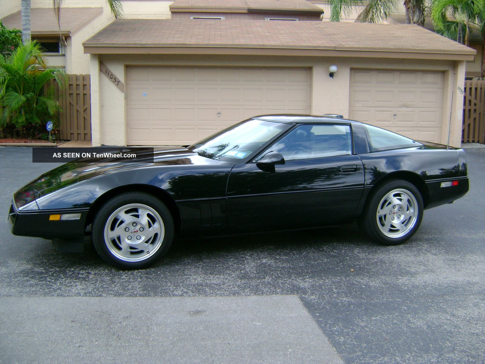 1990 Corvette - Rare Blk / Blk W / Fx3 / G92 - 9000 Orig.  Mi.  All Orig - Corvette photo