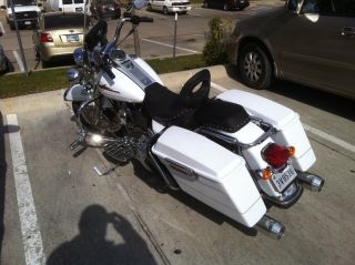 2007 Pearl White Harley Davidson Road King With Upgrades photo