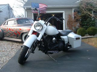 2011 Harley Davidson Custom Built Bagger photo