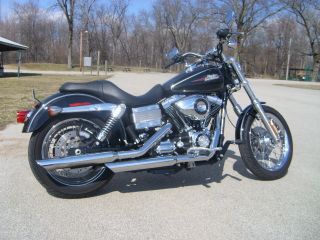 2009 Harley Dyna Low Rider photo