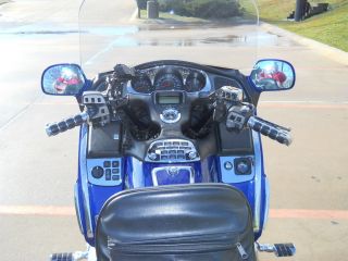 2001 Blue Goldwing@doddcycles.  Com photo