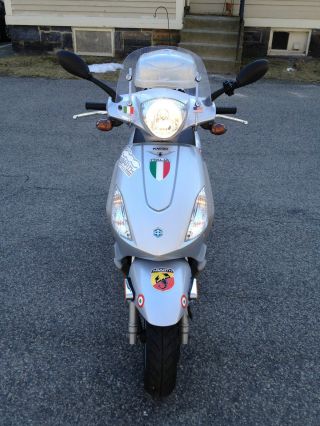 2008 Piaggio Fly 150cc In And With Lots Of Add - Ons - photo