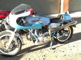Ducati Sport Twin 750,  1975 photo