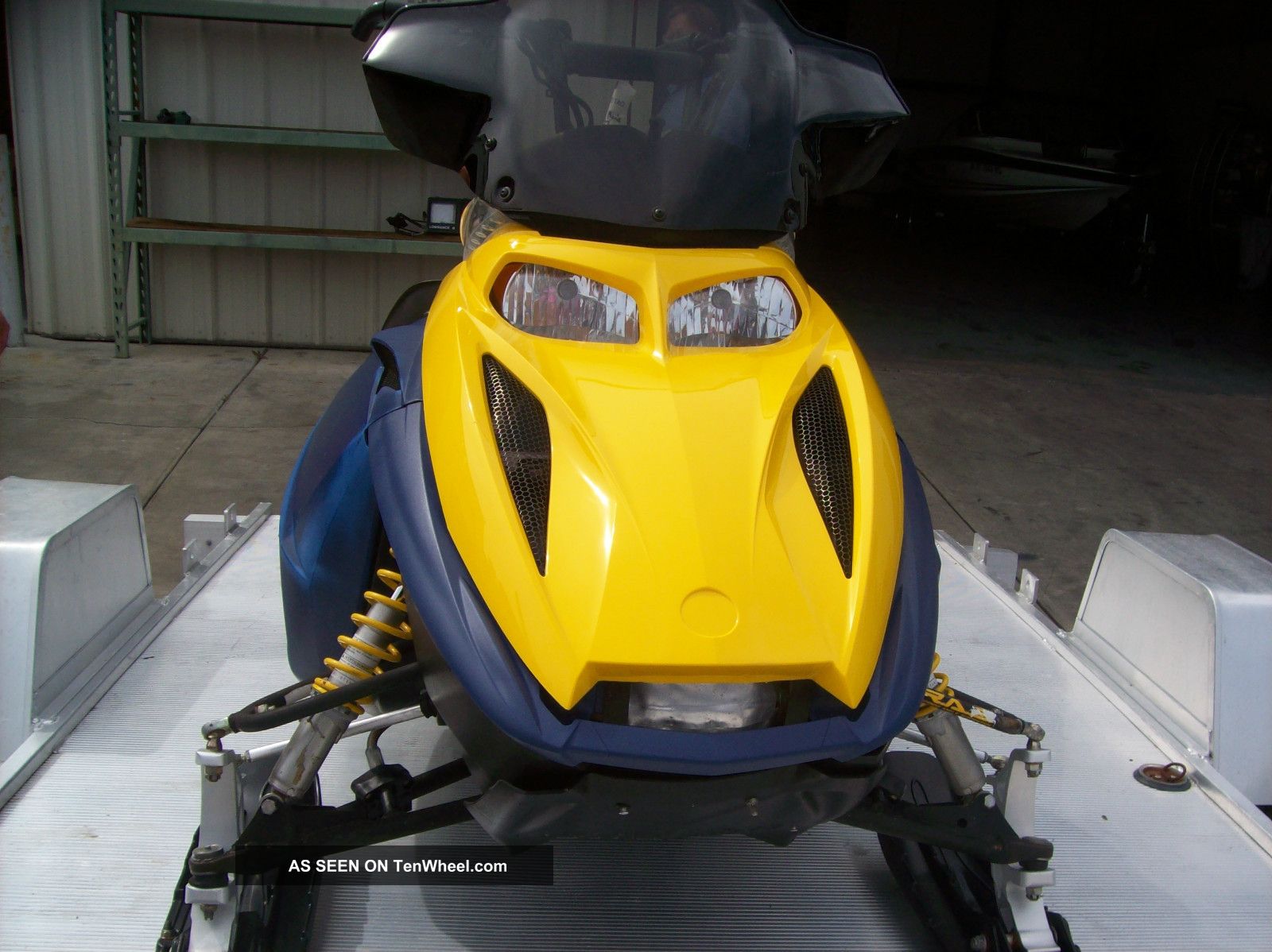 2005 Ski Doo Summit Adrenaline 151