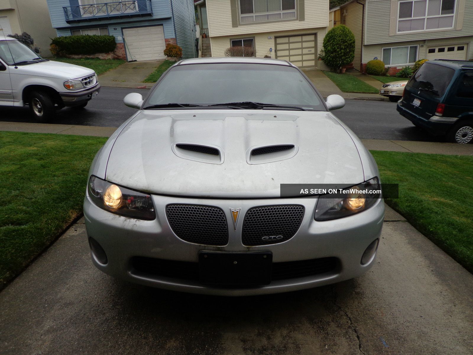 2005 Pontiac Gto Coupe Ls2 6.  0l Quicksilver GTO photo