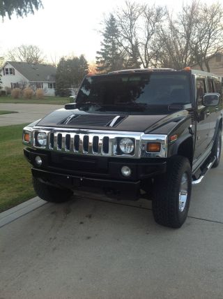 2005 Hummer H2 W /, ,  Lux & Adv.  Packages photo