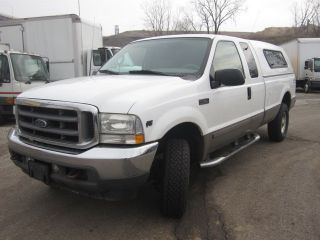 2002 Ford F - 250 Duty Lariat Extended Cab Pickup 4 - Door 6.  8l photo