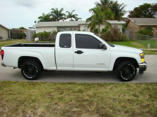 2005 Chevy Colorado Four Cylinders Saver In Gas photo
