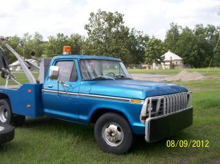 1973 Ford F350 Truck photo