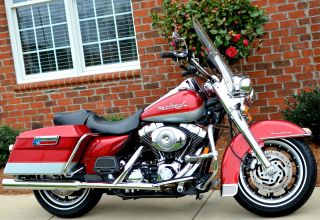 2004 Harley - Davidson Road King Touring,  Photos,  Excellent Condtion photo