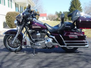 2005 Harley Davidson Classic photo