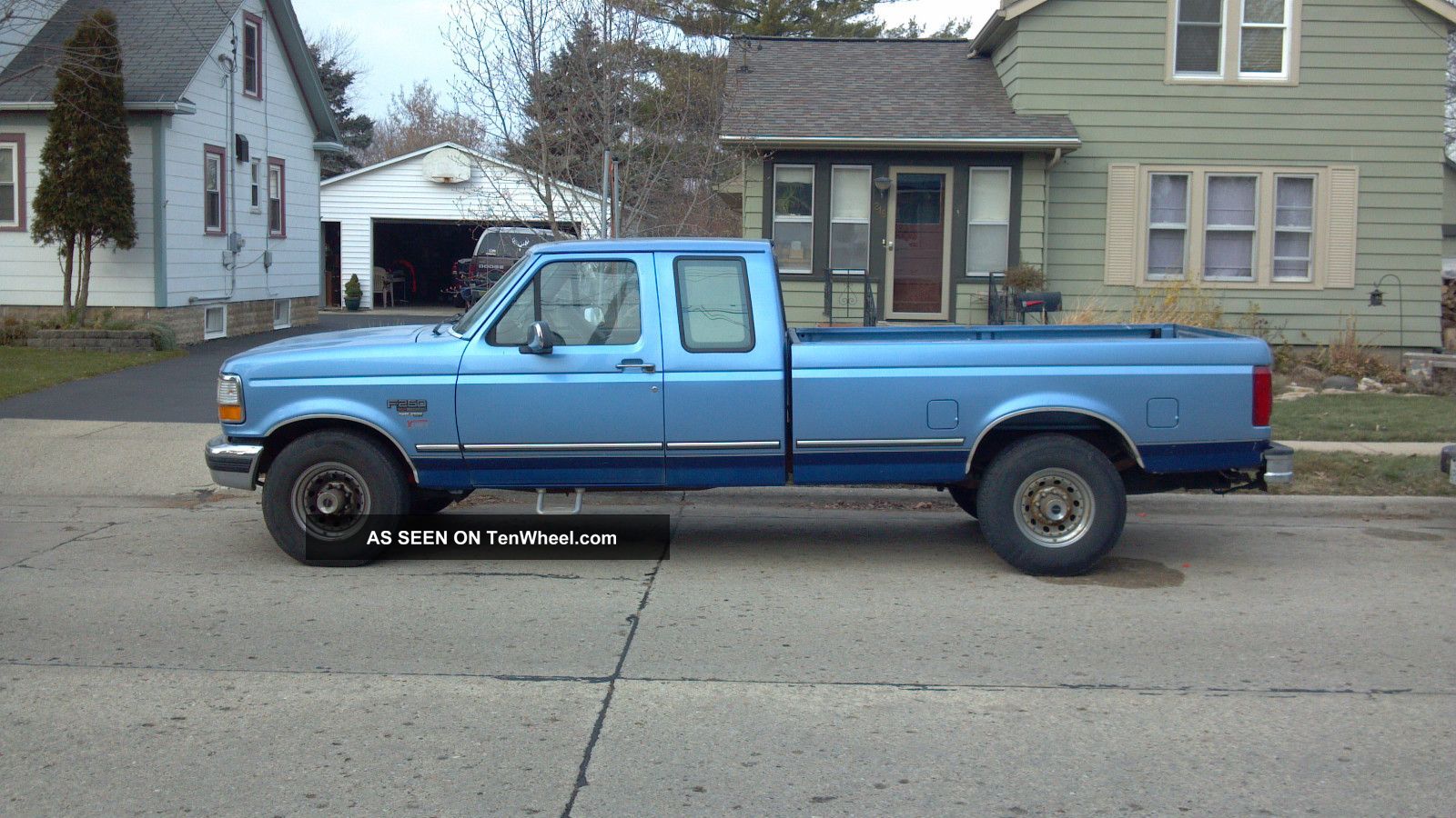 What transmission 1996 ford 250 7.3 turbo diesel
