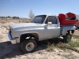 4x4 Short Bed Step Side 1983 Chevy,  Gmc Rust Pick Up Truck,  Rat Rod photo