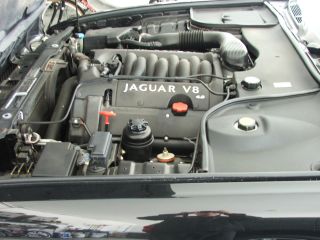 2002 Xj8 Jaguar - Black On Black - photo