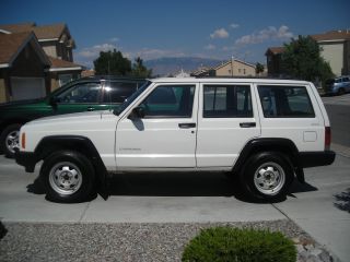 2000 Jeep Cherokee Right Hand Drive Factory Se Sport Utility 4 - Door 4.  0l photo