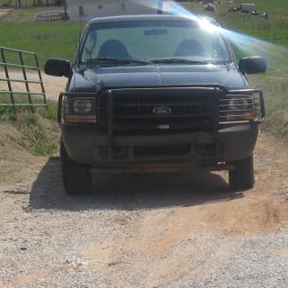 2003 Ford F250 Duty Pick Up photo