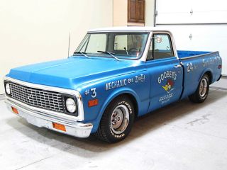 1972 Chevy Short Bed V - 8 A / C P / S P / B - Hot Rod Shop Truck See Video - Short & Wide photo