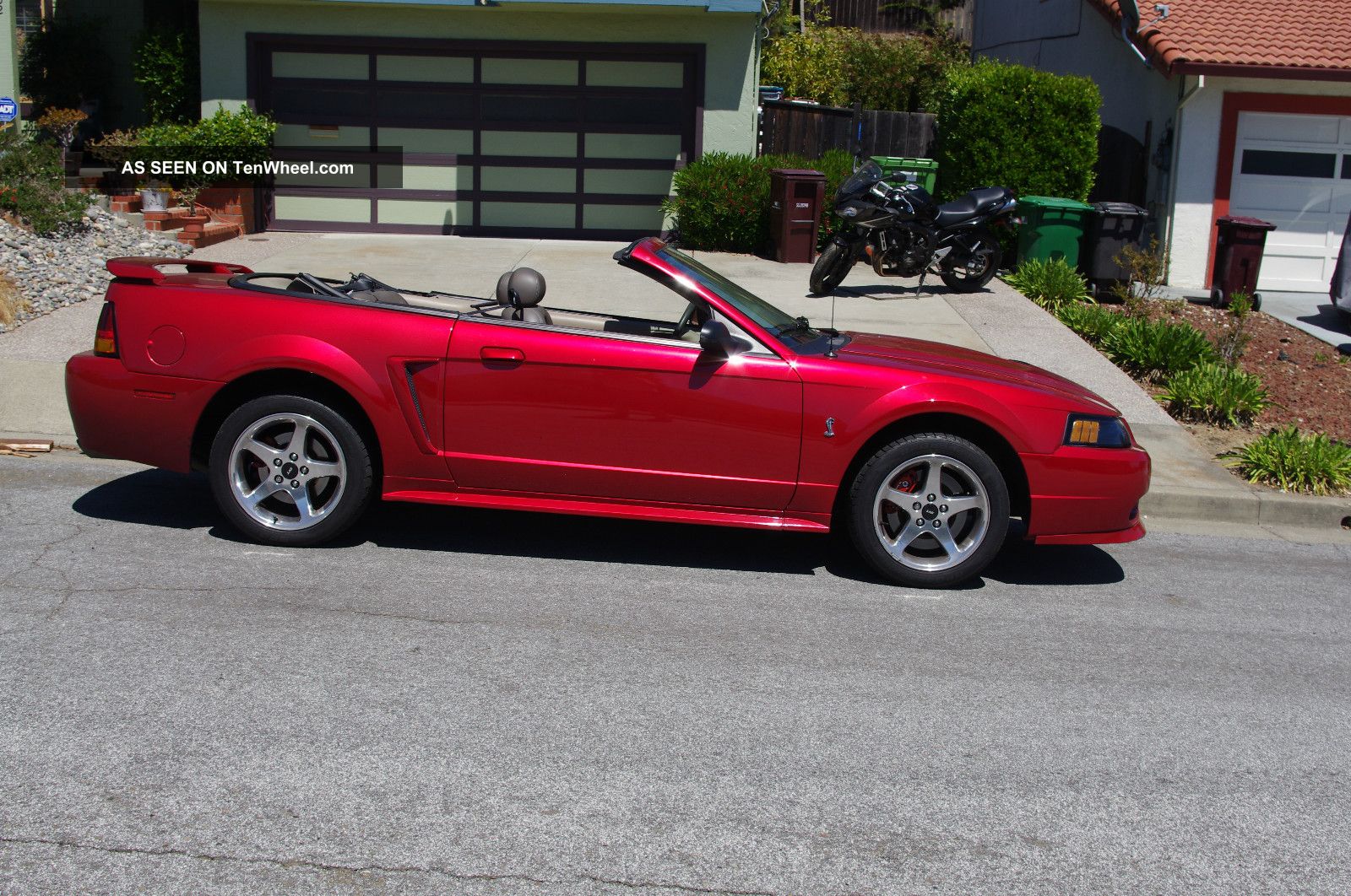 2001 Red ford mustang convertible #7