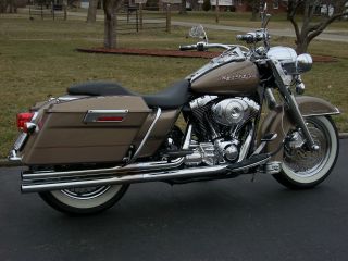 Cleanest 2004 Road King Around photo