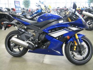 2012 Yamaha Yzf - R6 Motorcycle R6 Sport Bike Rocket Yzf R 6 600 photo