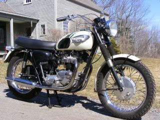 1967 Triumph Tr6r Matching Numbers photo