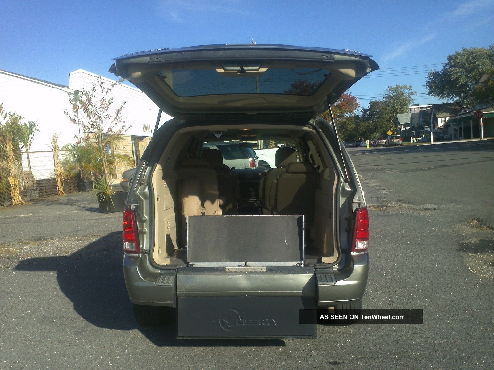350 Chair e entry ford lift rear van wheel #5