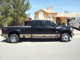 2011 Ford F450 4x4 Dually - King Ranch - Crew Cab photo