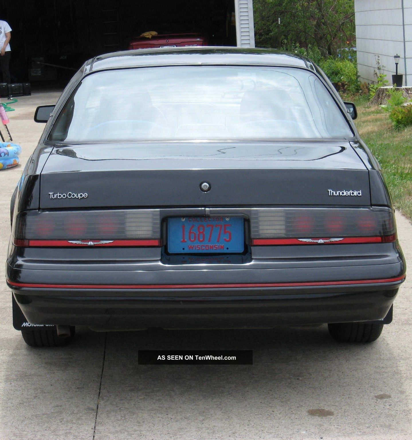 A black ford thunderbird turbo coupe 1987 black